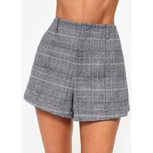 Cami NYC Matti Short Black White NEW Size 2 High Rise Wool Blend Plaid